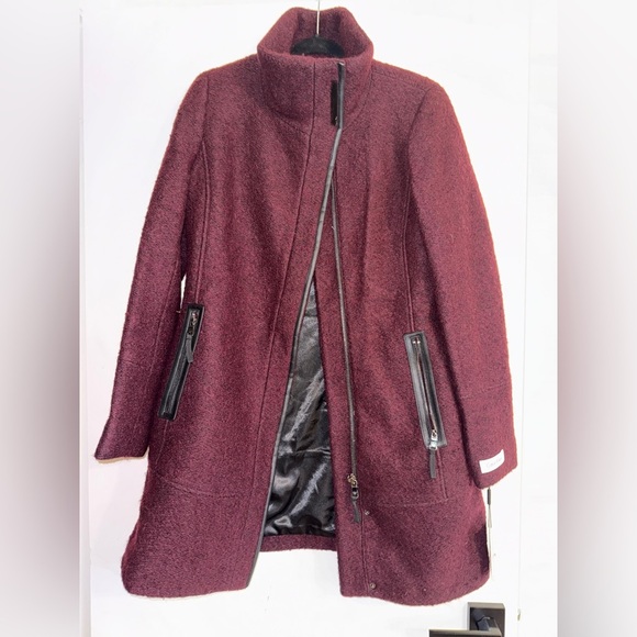 CALVIN KLEIN  Faux-Leather-Trim Asymmetrical Walker Coat SIZE: SMALL - Picture 2 of 12